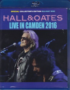 darylhall-oates-live-camden1